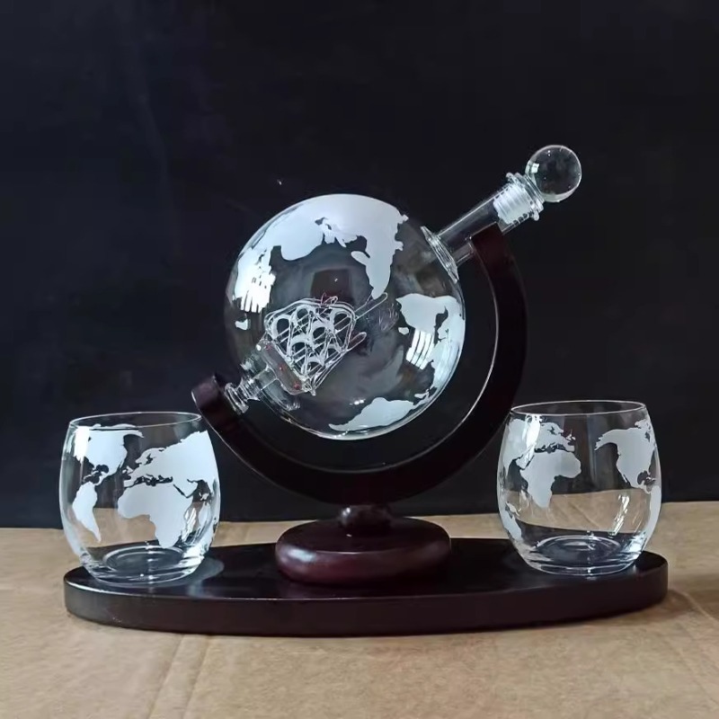 Креативный набор-декантер «Гло – обзор и цена Decanter Globe Set